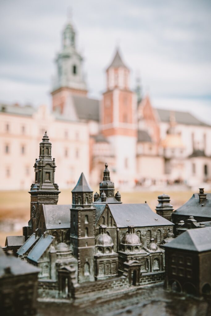 krakow-wawel-castle-visit-see-poland